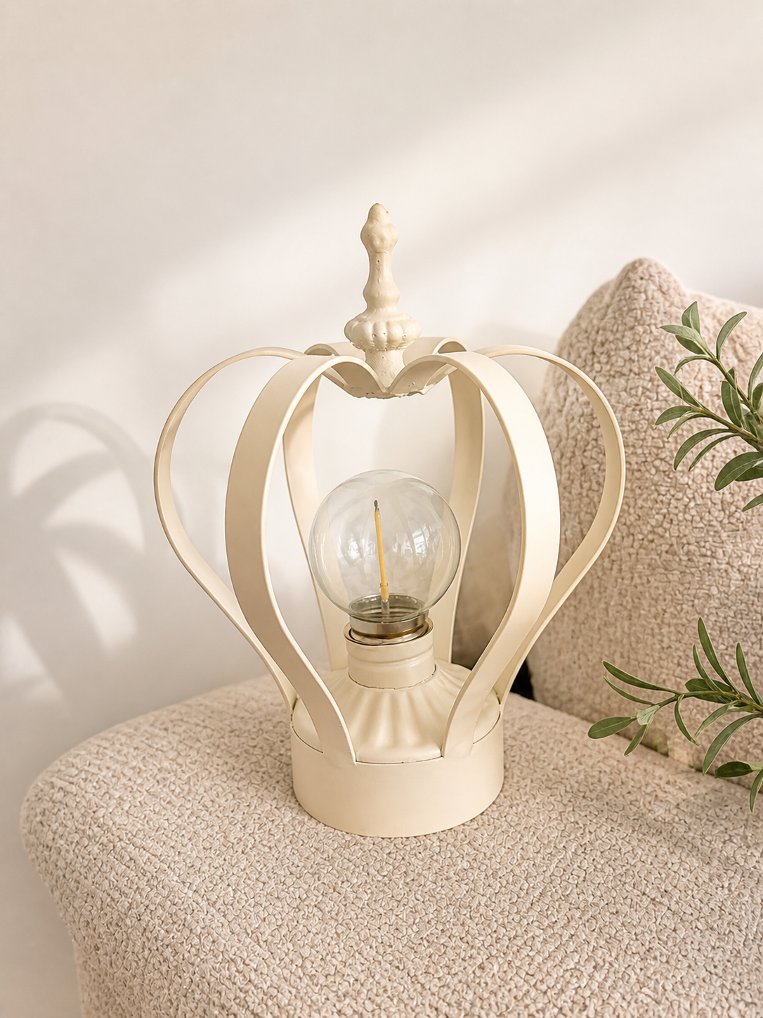 Cream Crown Lamp