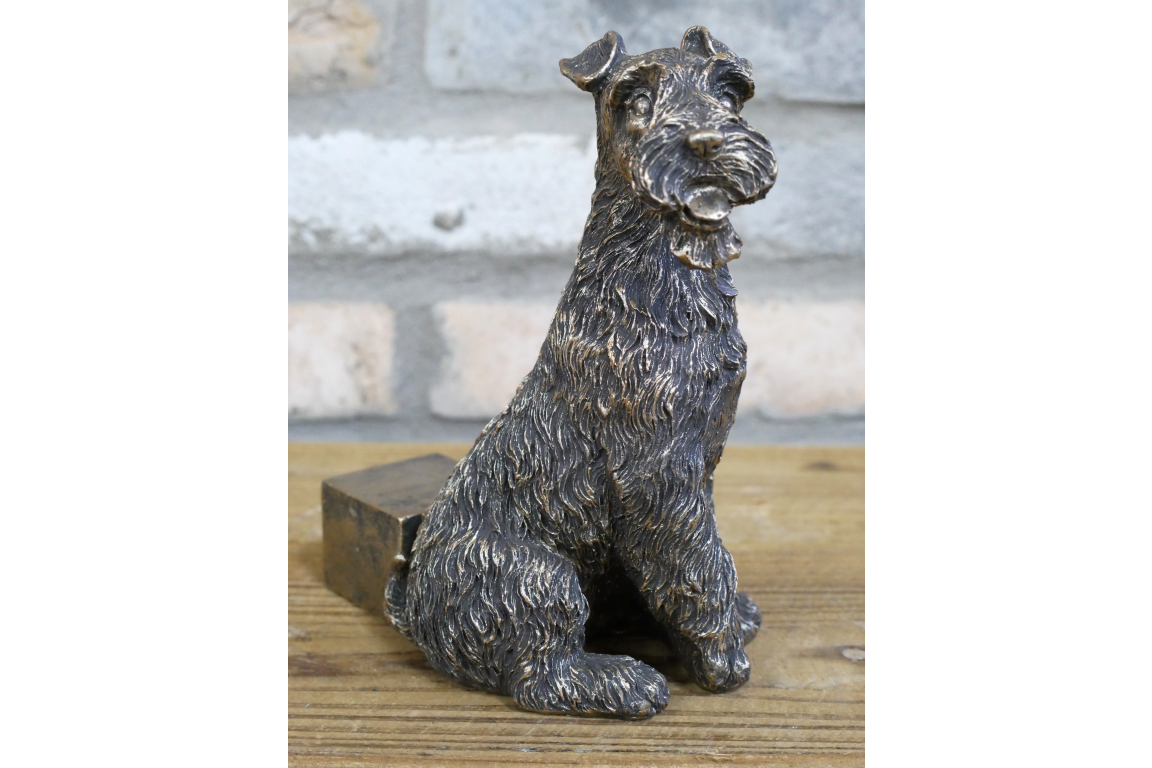 Terrier Plant Pot Stand