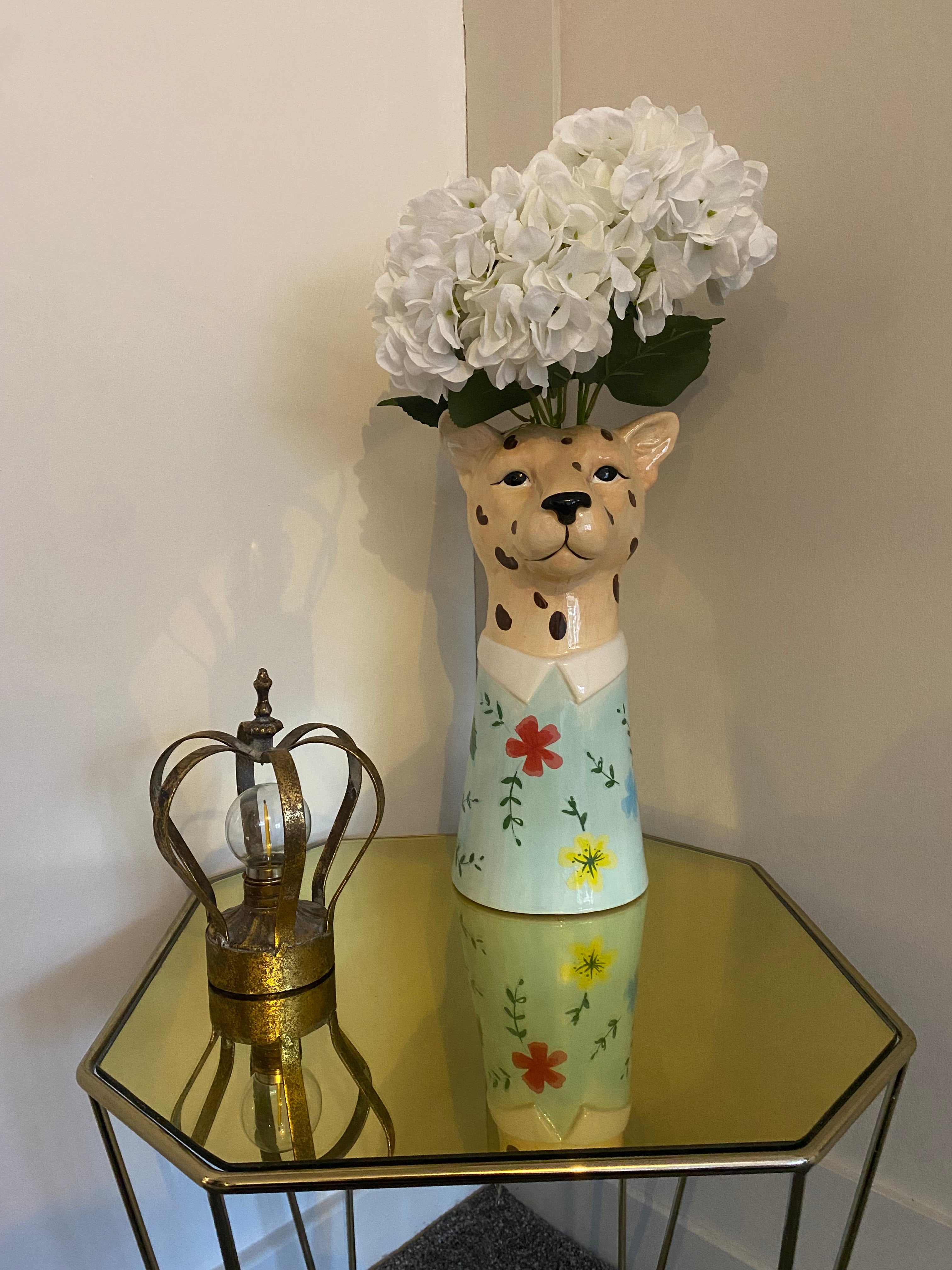 Antiqued Gold Crown Lamp