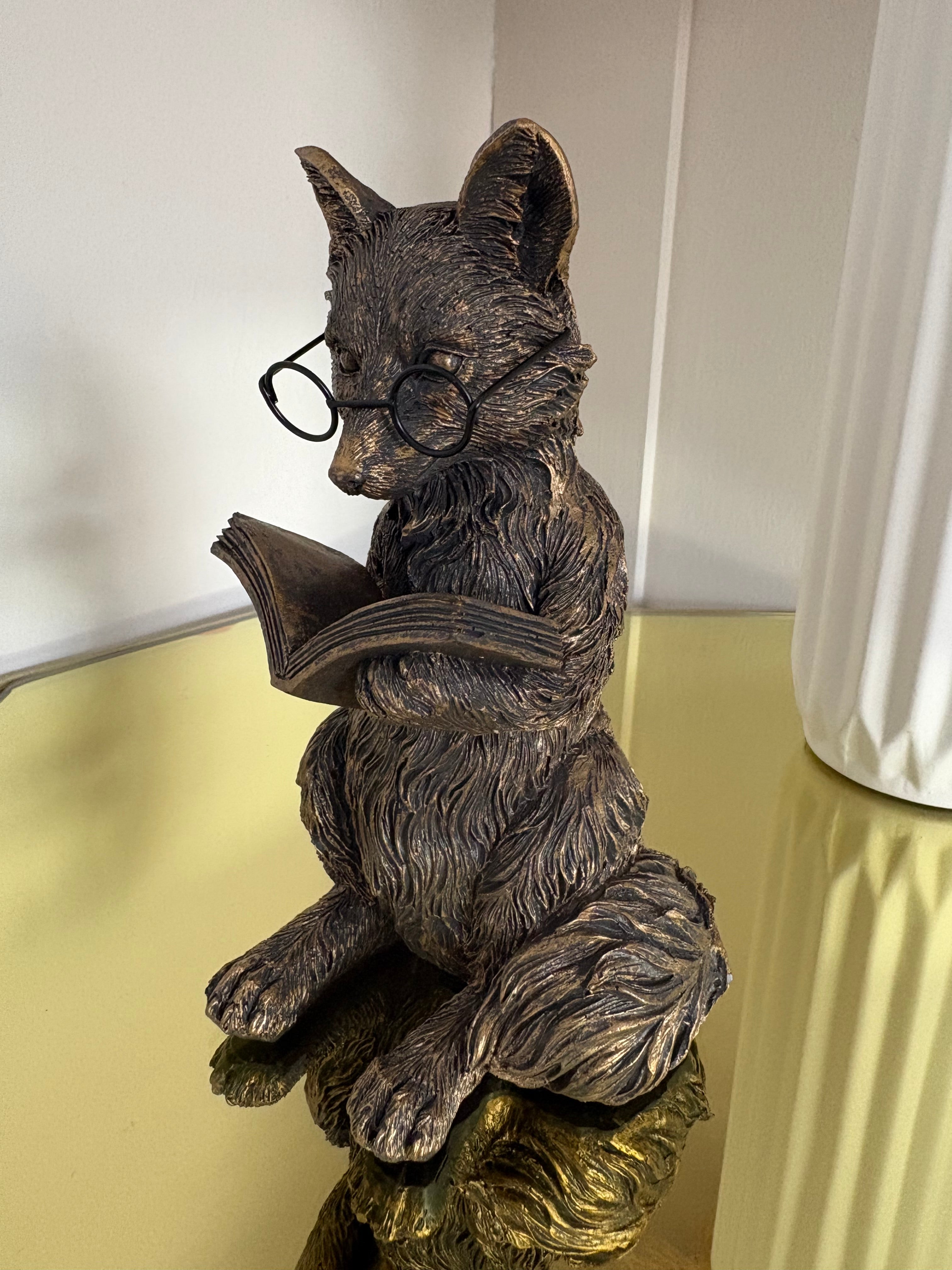 Reading Fox