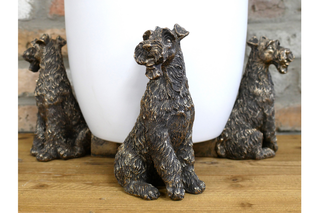 Terrier Plant Pot Stand
