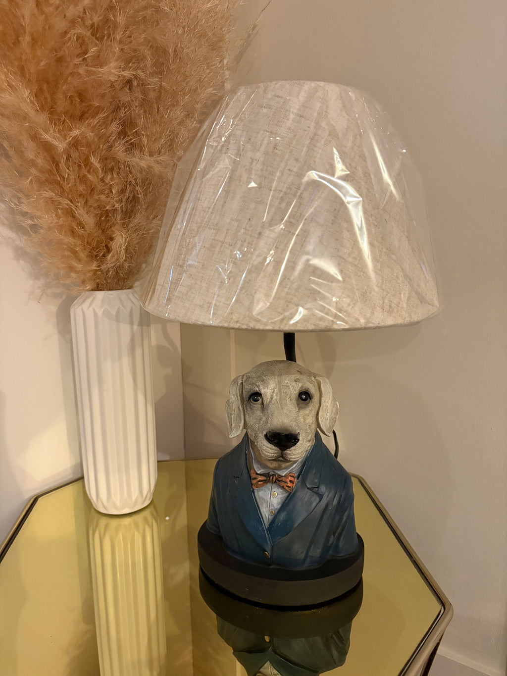 Gentry Labrador Table Lamp