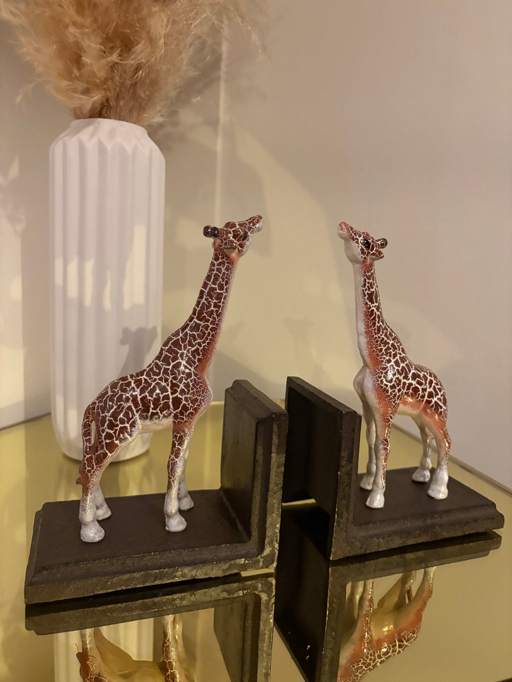 Giraffe Bookends