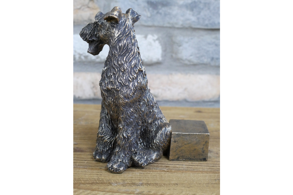 Terrier Plant Pot Stand