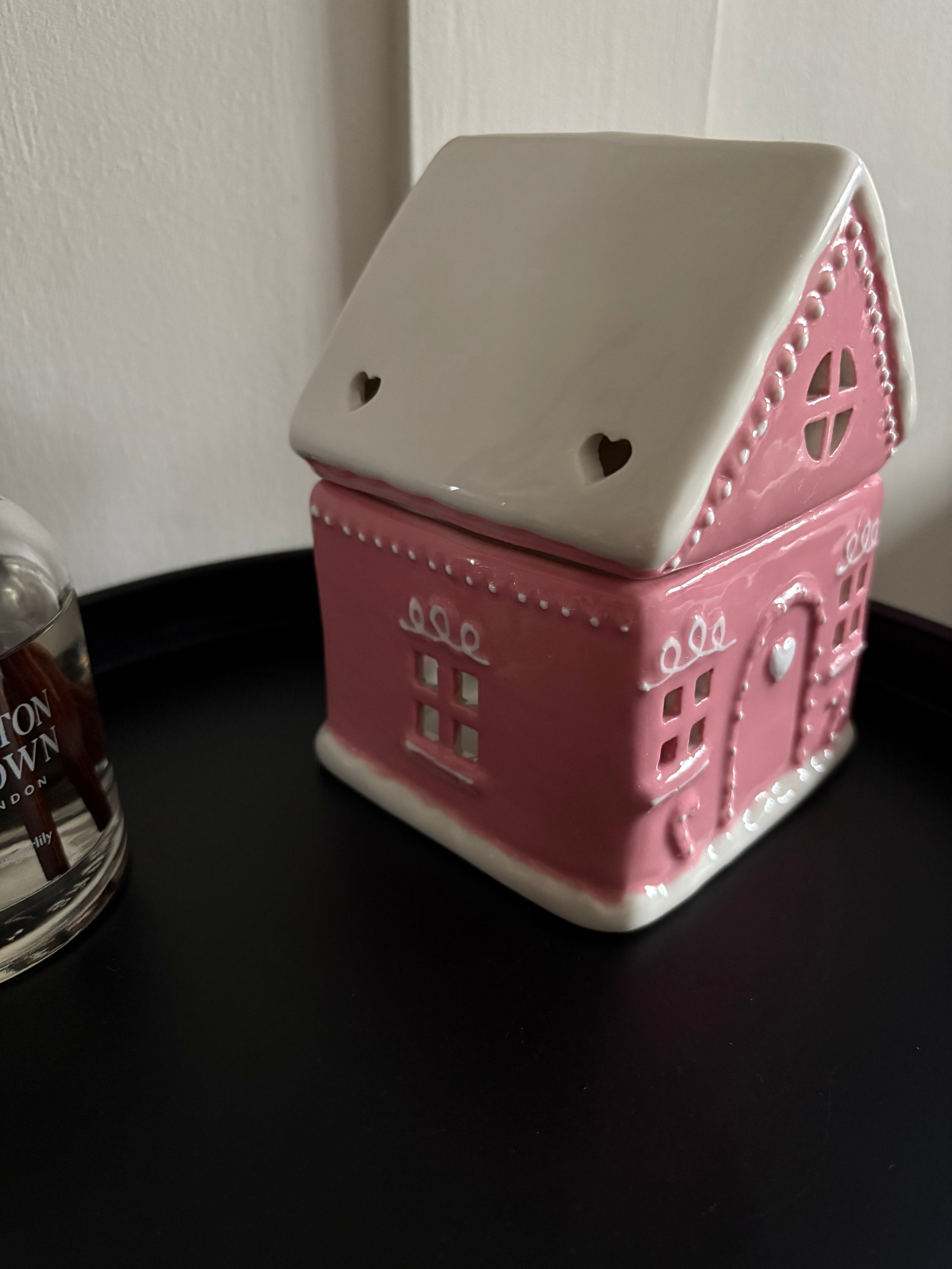 Pink House Wax Melter