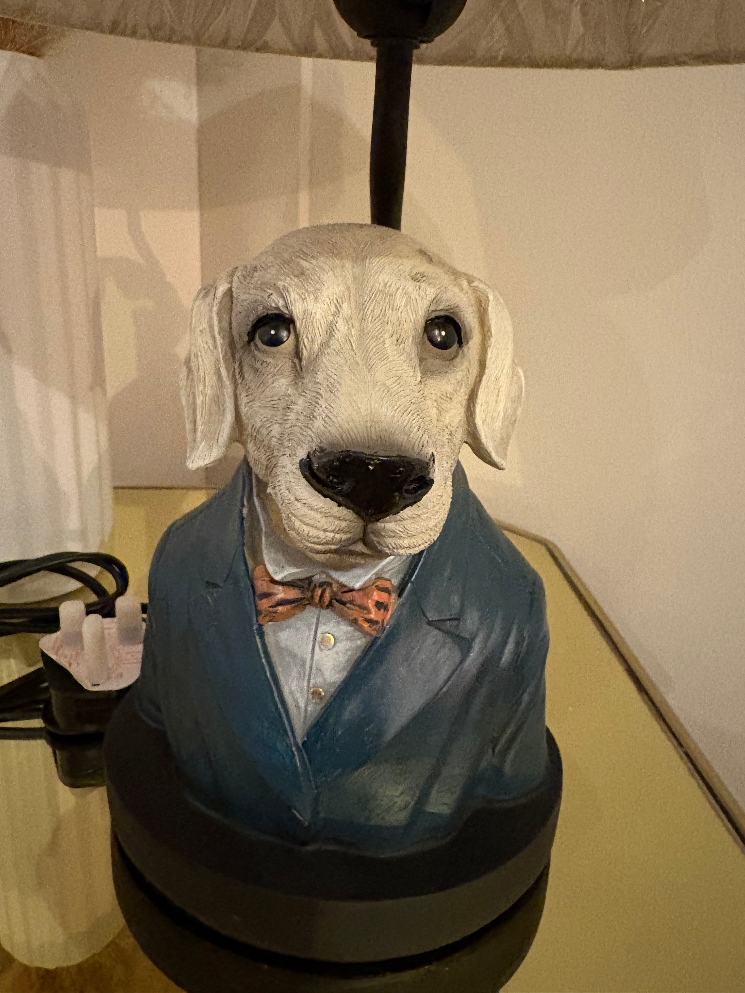 Gentry Labrador Table Lamp